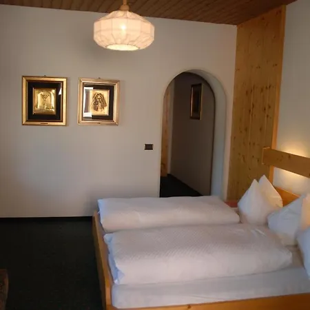 Zur Linde Hotel Rio di Pusteria